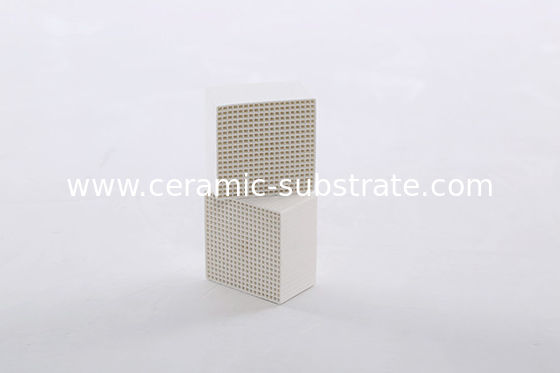 comprare Accumulatore di calore ceramico del favo dell'allumina & substrato termico di accumulazione online manufacture