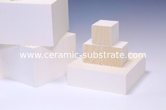 comprare VOC Substrato ceramico per pettine di miele, ceramica cellulare cordierite online manufacture