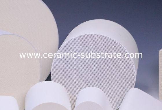 comprare Il favo ceramico/catalizzatore sostiene il bianco per lo scarico del veicolo online manufacture