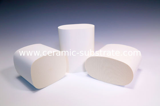 comprare Il favo cellulare della cordierite ceramico/catalizzatore sostiene il bianco online manufacture