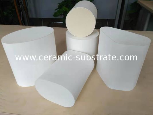 comprare Substrato ceramico placcato rame con laser UV con rivestimento interno ingegnerizzato per imballaggio elettronico e dissipazione del calore online manufacture